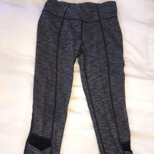 Grey athlete leggings